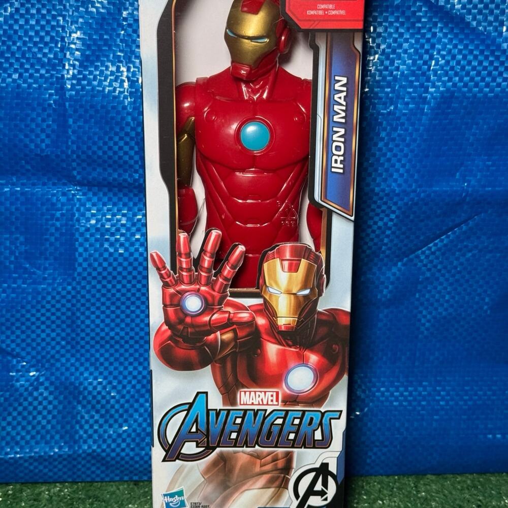 Hasbro Marvel Avengers Iron Man Titan Hero Series